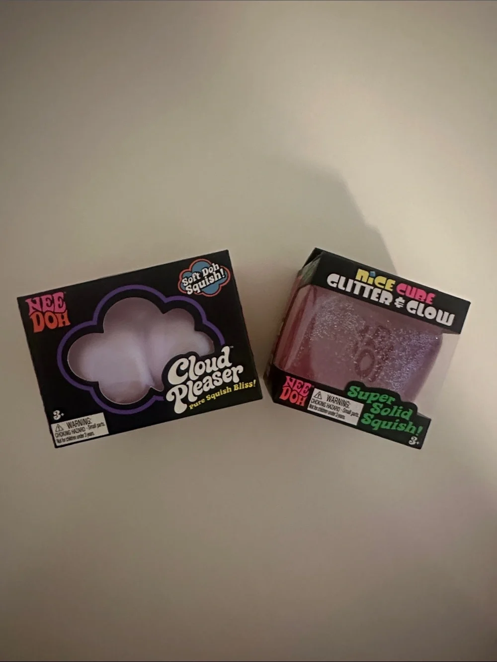 NeeDoh Cloud Pleaser & Pink Nice Cube Glitter Glow Bundle